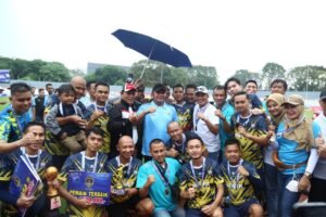 Herman Deru Kebali  Buka Turnamen Sepakbola U20 Piala Gubernur Sumsel Tahun 2023