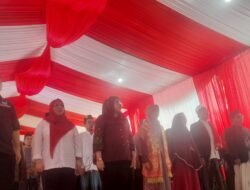 Bersama Ayu Nur Giri dan Rita Suryani, Istri Capres Ganjar Pranowo Kampanyekan Program Beasiswa Santri