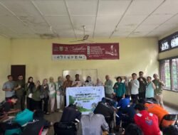 Adakan Employee Volunteering di Hari Lingkungan Hidup, BPJS Ketenagakerjaan Kanwil Sumbagsel Tanam dan Serahkan Bibit Pohon