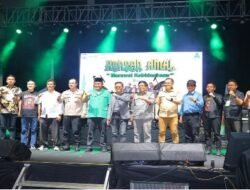 Meriah ! Konser Amal “Merawat Kebhinekaan” PW GP Ansor Sumsel Guncang Kota Palembang, Godbless Bakar Semangat Penonton.