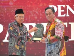 Angka Universal Coverage Jamsostek Diharapkan Terus Meningkat, Wapres Berikan Paritrana Award